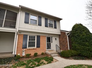 1032 Burning Springs Cir, Louisville, KY 40223