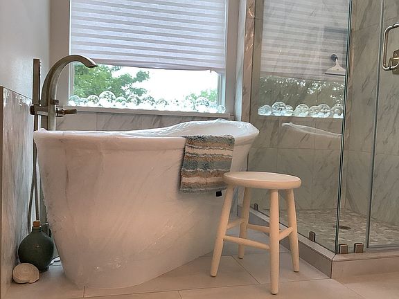 Master bath remodel 2022
