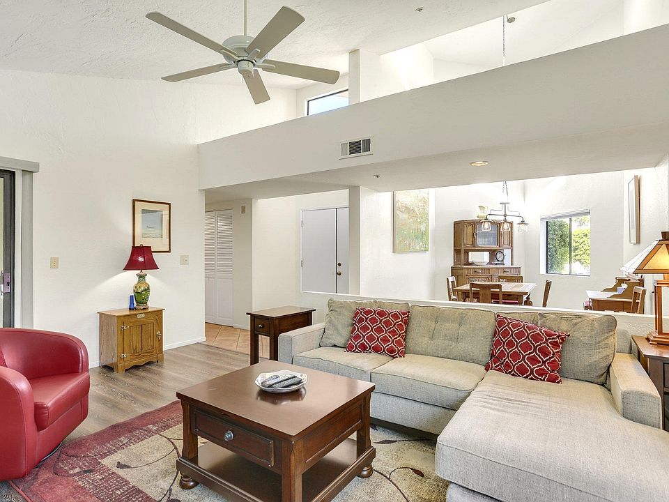 1st image of 456 W Village Sq