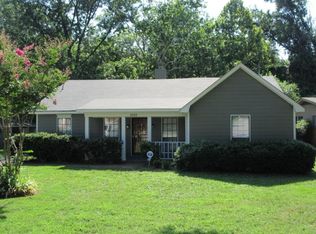 3100 Overbrook Rd, Memphis, TN 38128