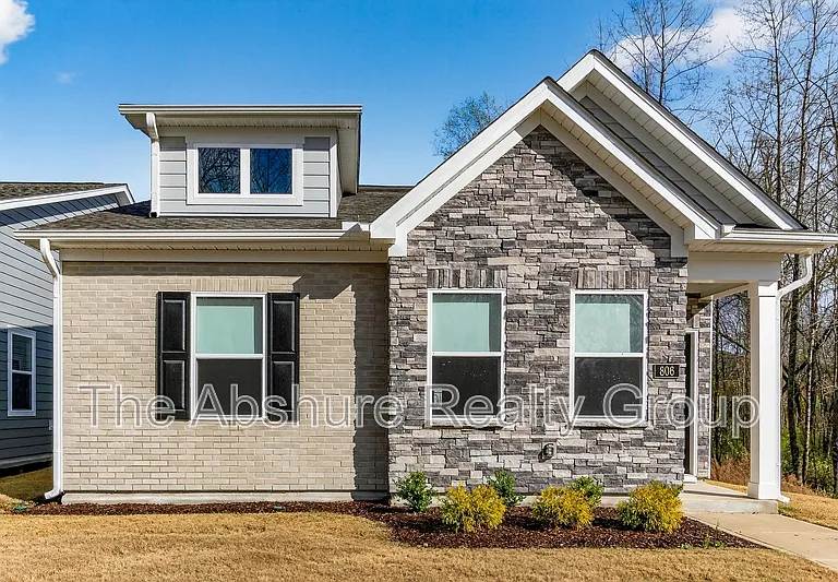 806 Dorset Stream Dr — Photo 1