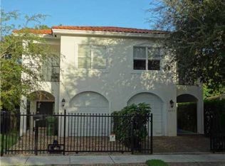3077 Elizabeth St, Miami, FL 33133