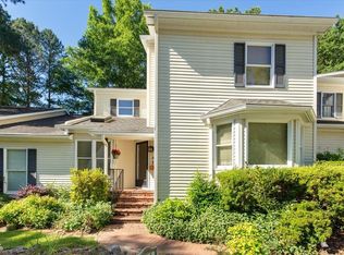 411 Brampton Close, Pittsboro, NC 27312