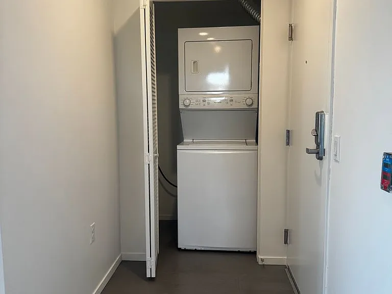 The Californian Coastal Apartments — Photo 90