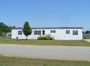 114 Belfair Dr, Byron, GA 31008