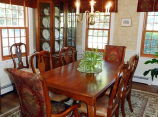 23 Windmill Ln, Hampton, NH 03842