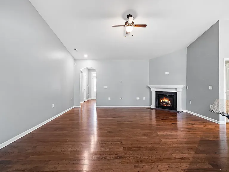502 Wellwater Ave — Photo 5