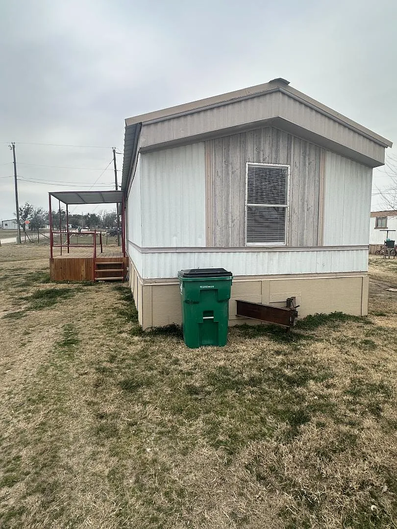 150 Private Road 1610 — Photo 1