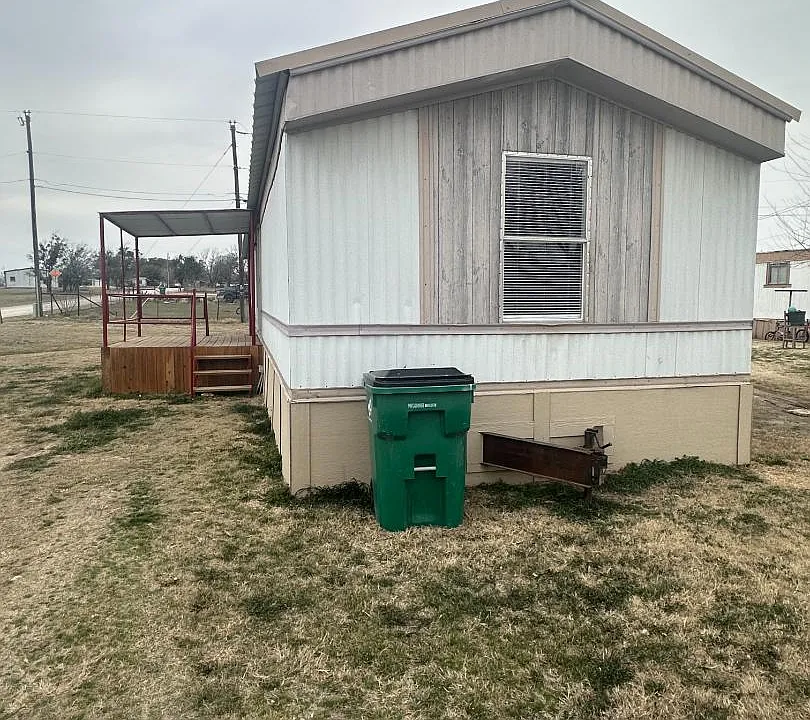 150 Private Road 1610