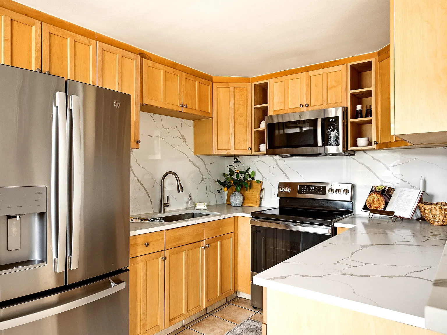 1 bed, 595 sqft, $2,100 — Photo 4