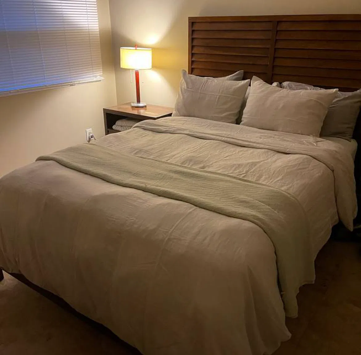 2 bed, 1096 sqft, $1,000 — Photo 1