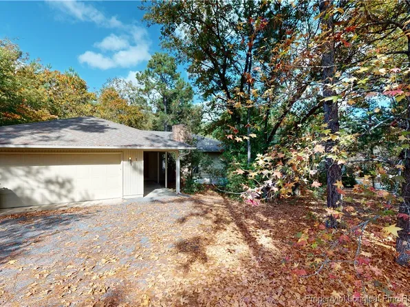 1 Halter Pl, Pinehurst, NC 28374