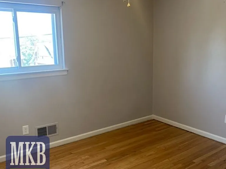 1817 Bluemont Ave SW — Photo 6