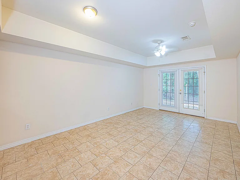 20969 Bishop Rd #B-2 — Photo 2