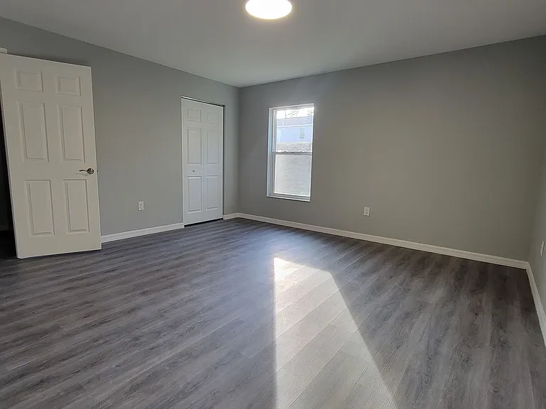 7062 N Regent Ter — Photo 10