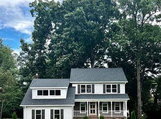 414 Phillips Ln, Greer, SC 29650