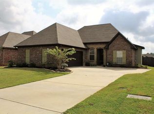 310 Ridge Pointe Dr, Brandon, MS 39042