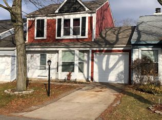 677 Wilson St, Hanover Park, IL 60133