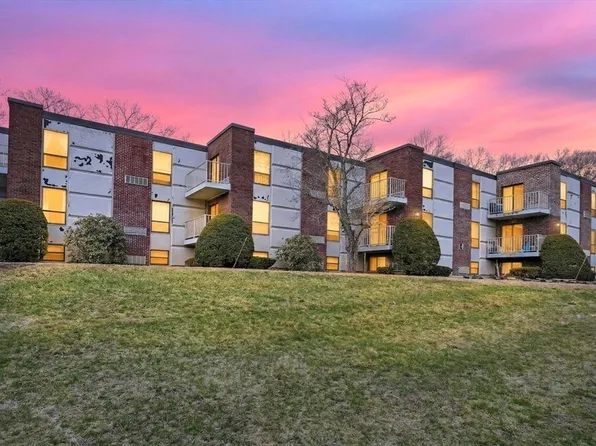 152 Turner Rd Unit 3, Holliston, MA 01746