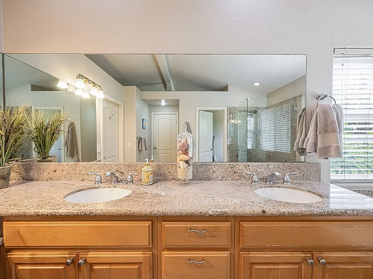 341 Calle De Adele — Photo 51