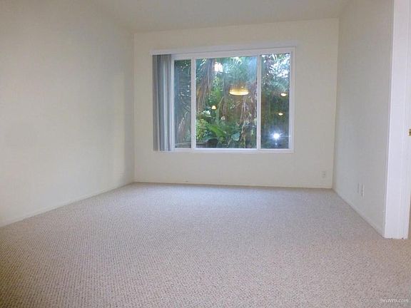 4th image of 814 14th St APT 2