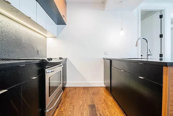 Rented by EXR | media 8