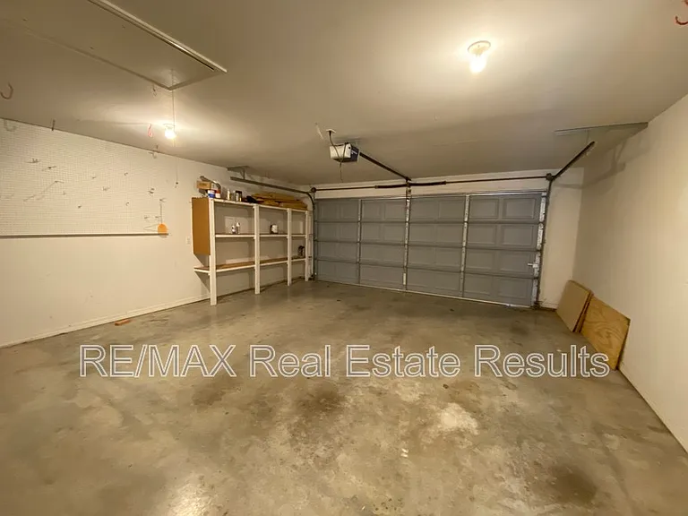 1601 S 24th Pl — Photo 19