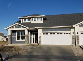 9124 Mill Creek Rd, Cedar Lake, IN 46303