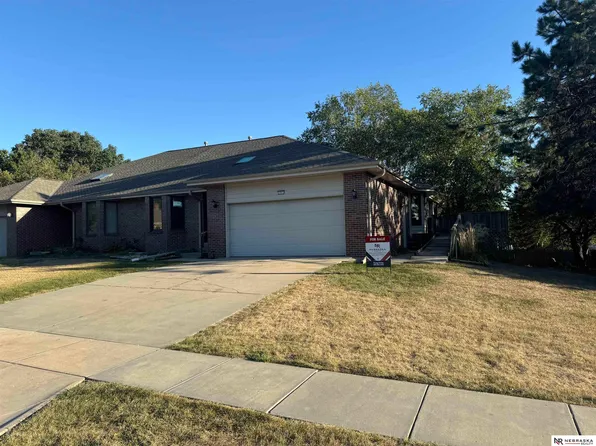 7001 Forest Lake Blvd, Lincoln, NE 68516