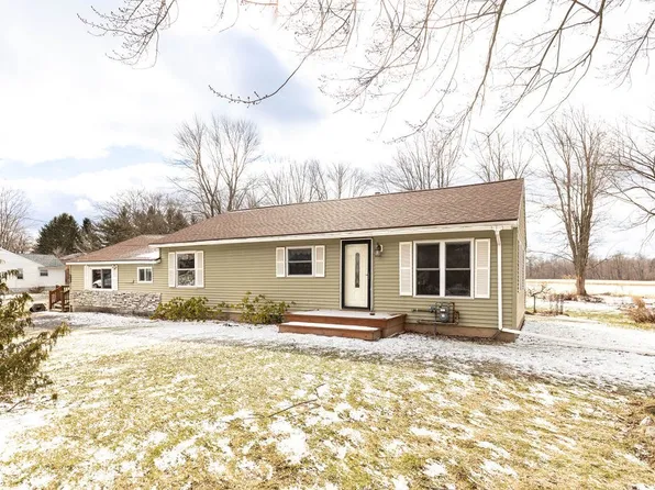 7826 State Route 31, Bridgeport, NY 13030