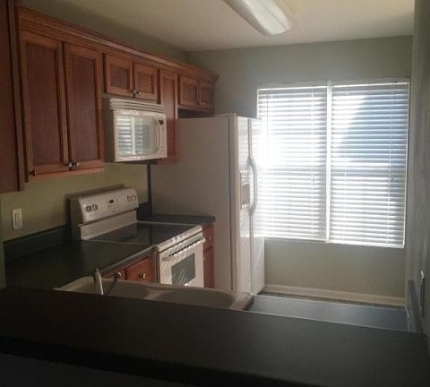 4th image of 9091 Haileys Pond Dr