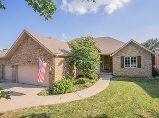 3814 E Fox Grape St, Springfield, MO 65809