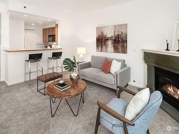 5th image of 2801 1st Avenue #803