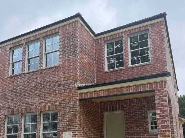 105 Magnolia Ln, Westworth Village, TX 76114