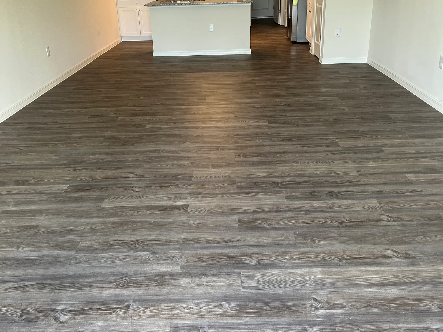 3 bed, 1468 sqft, $1,990 — Photo 3