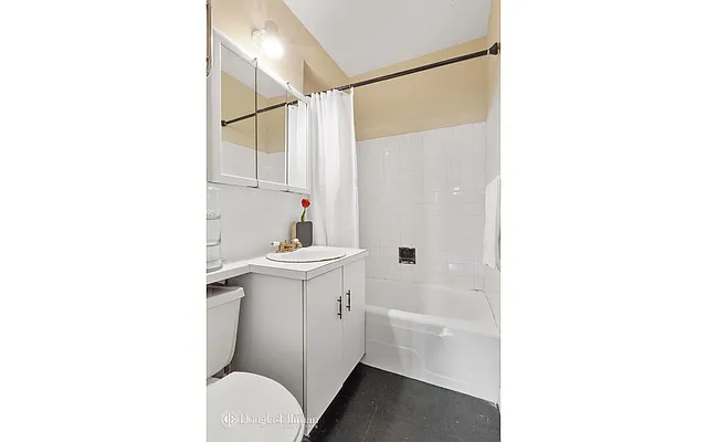 Sold by Douglas Elliman | media 6