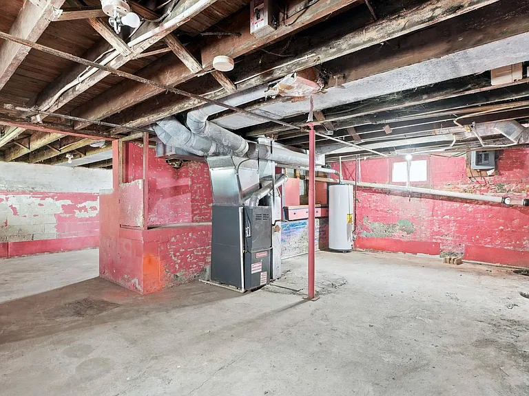 3034 Abbott St — Photo 17
