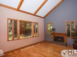 11371 E Glenside Ln, Camarillo, CA 93012