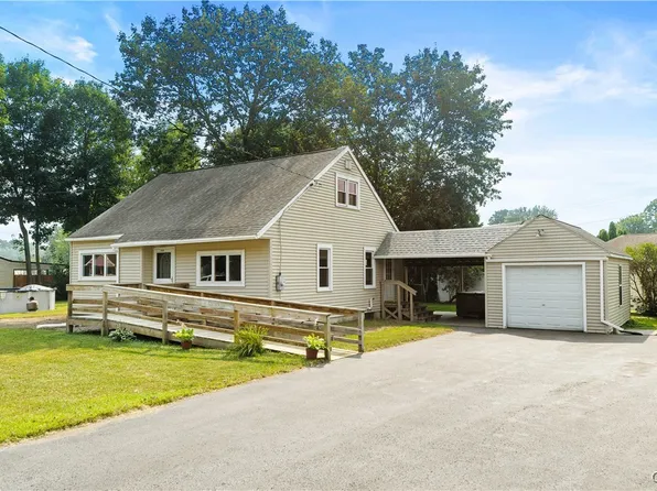 640 Pauline Ave, Deerfield, NY 13502