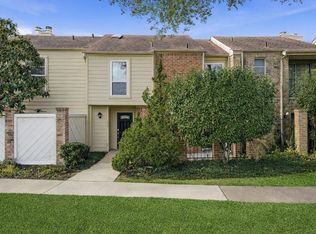 800 Country Place Dr Unit 1204, Houston, TX 77079