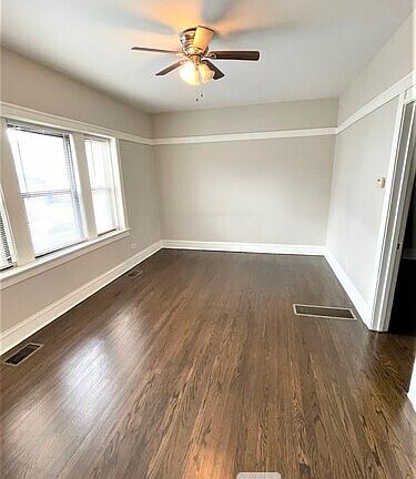 2nd image of 3502-08 W Grace St #35041