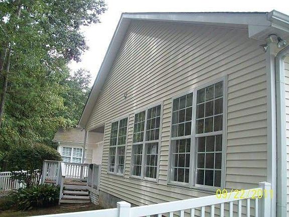 3rd image of 2049 Village Park Dr