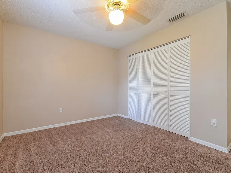 1205 Oak Trace Dr — Photo 11