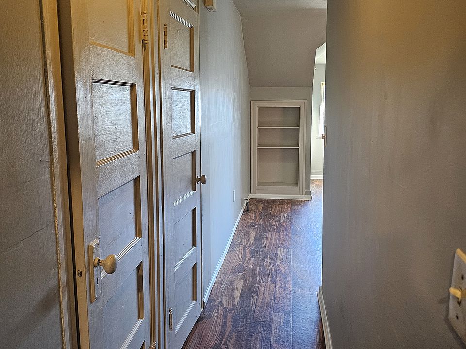 1st image of 1204 E Denny Way #3