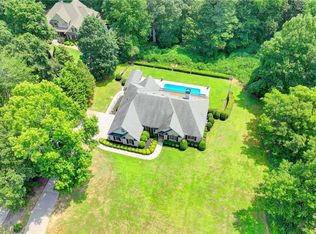 46 Riverview Dr, Dawsonville, GA