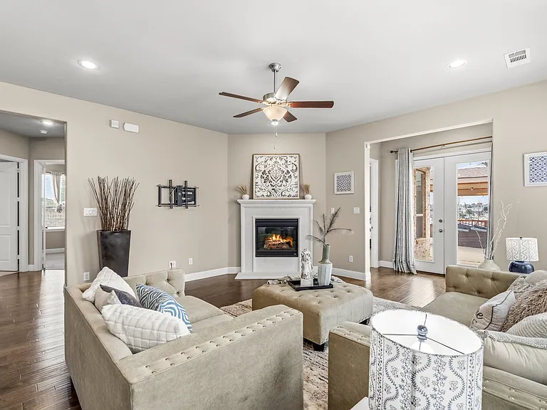 3404 Begonia Ln — Photo 28