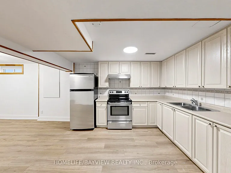 123 Kersey Cres #BASEMENT — Photo 12