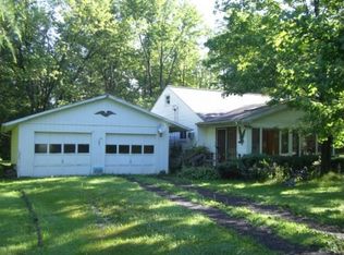 1612 Lakeview Rd, Jamestown, PA 16134