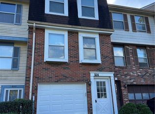 514 Timber Trl, Imperial, PA 15126