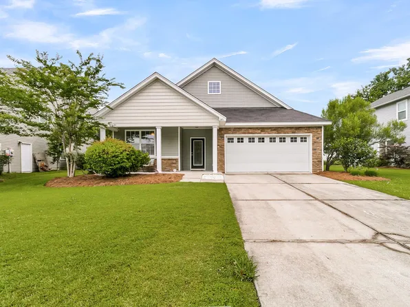 241 Clayburne Dr, Goose Creek, SC 29445